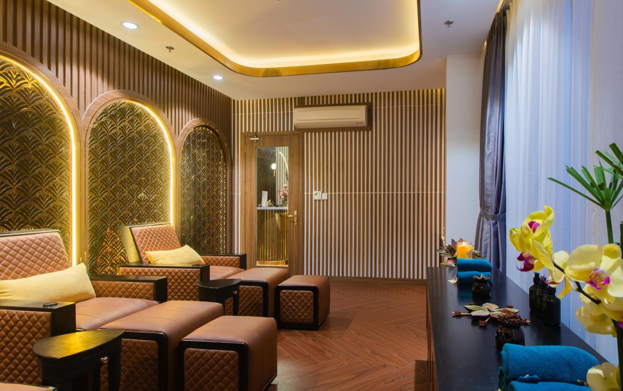 Grand Tourane Nha Trang Hotel Экстерьер фото